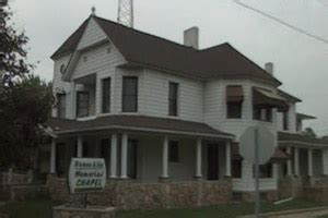 Braman & Son Memorial Chapel & Funeral Home – Knox, Indiana (IN) – Funeral Flowers