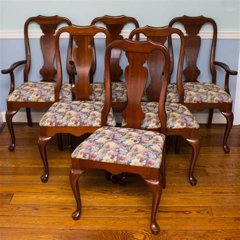 Set of Queen Anne Cherry Dining Chairs | EBTH