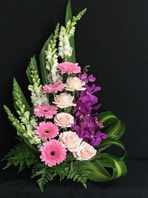 Arreglos Florales - EcuRed in 2021 | Creative flower arrangements, Artificial flower ...