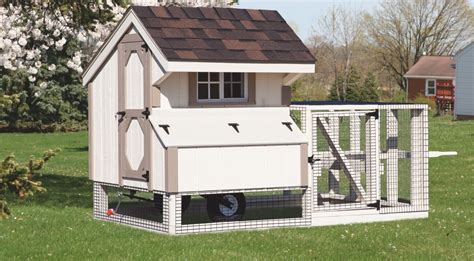 Chicken Coop Tractor | Portable Coops for Your Chickens