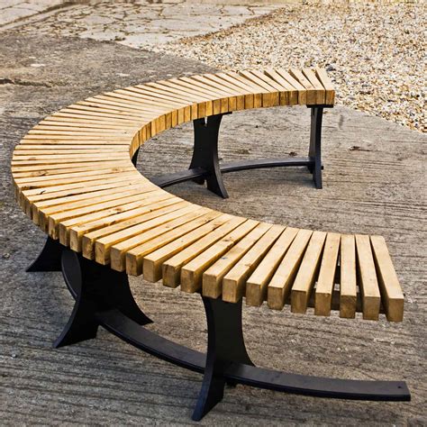25 DIY Garden Bench Ideas - Free Plans for Outdoor Benches: Circular Metal Benches