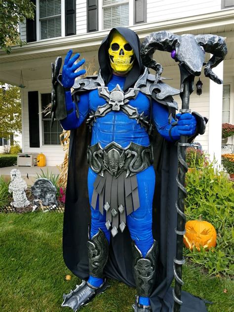 Skeletor Cosplay by Matthew Toppel (Uneek Props) - He-Man World