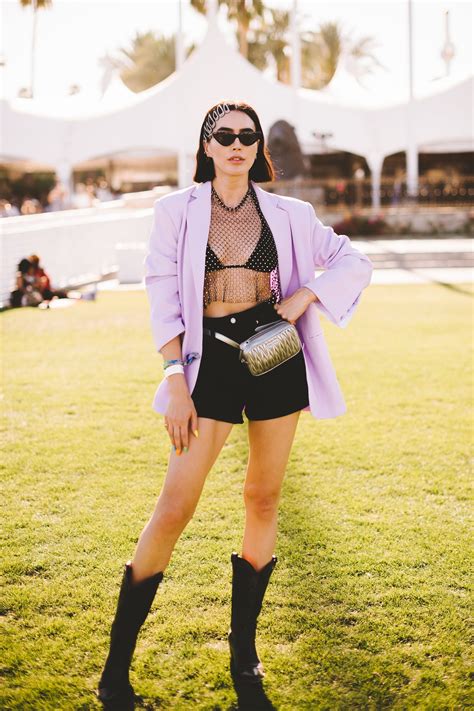 The Street Style Looks From Coachella That We Actually Want To Wear | Coachella 2020 outfit ...