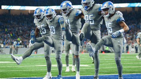 Lions perform Rockettes TD celebration with Keegan-Michael Key’s help