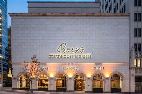 Downtown Austin Perry's Steakhouse & Grille® | Fine Dining in Austin, TX