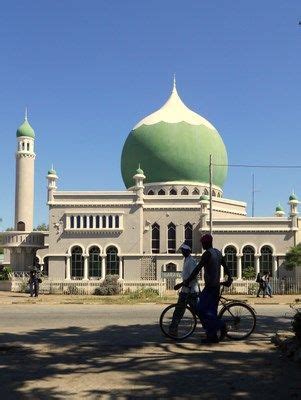 Religion: This is a mosque in Kwekwe Zimbabwe. A mosque is a muslim place of warship. There are ...