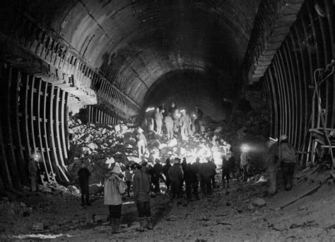 PHOTOS: Historic images from the construction of the Eisenhower-Johnson ...