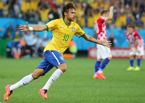 Final Mundial 2014: Neymar enseña el camino de la victoria a Brasil