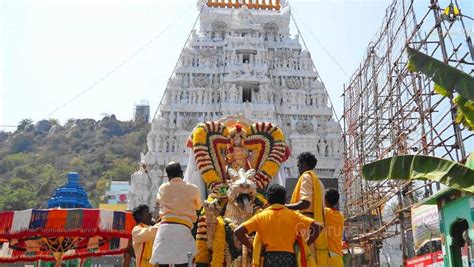 Sri Kalahasti Rudrabhishekam Timings Travel Packages, Tour Packages ...