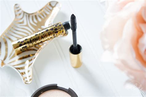 Tarte Maneater Voluptuous Mascara Review | La La Lisette