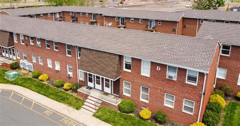 Apartments in Somerville, NJ | Somerville Gardens in Somerville, NJ