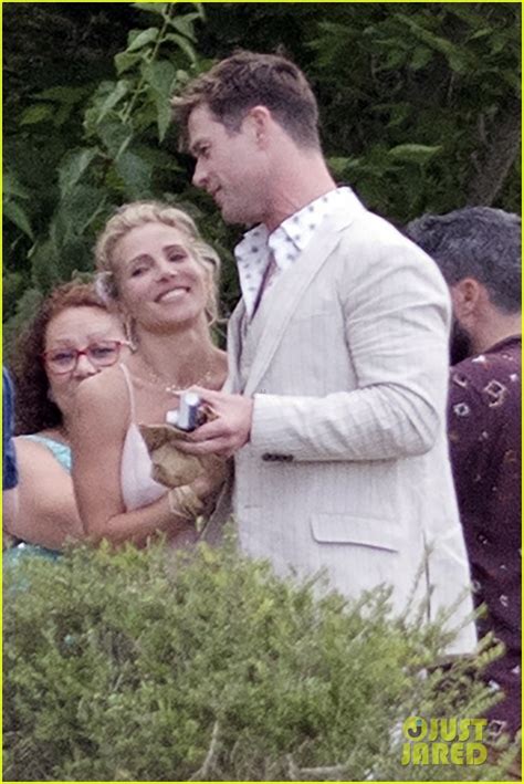 Chris Hemsworth & Elsa Pataky Feel the Love at Elsa's Brother's Wedding ...