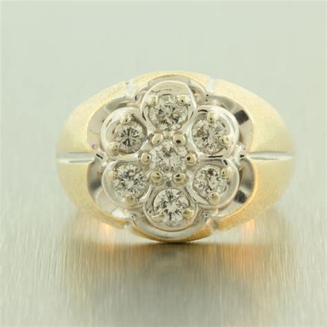 Fine Vintage Men's 14K Yellow Gold Diamond 0.75CTW Kentucky Cluster Ring | Outofpawn.com