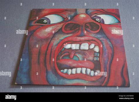 King Crimson 1969 debut album In the Court of the Crimson King vinyl LP ...