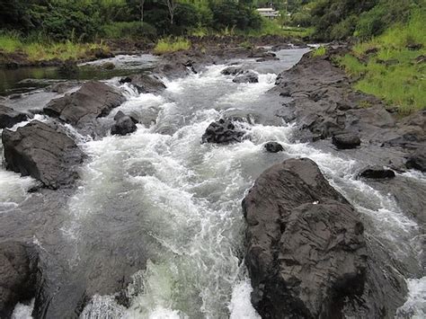 Big Island Waterfalls Guide