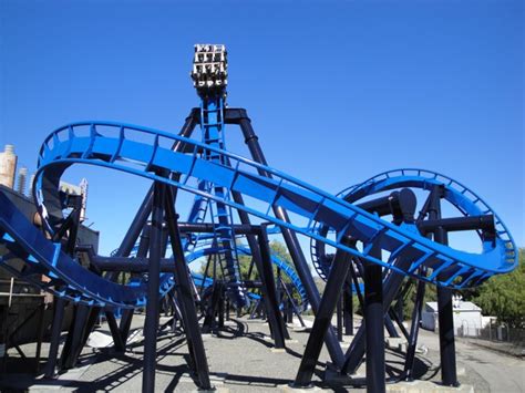 Batman the Ride (Six Flags Magic Mountain) Review - Incrediblecoasters