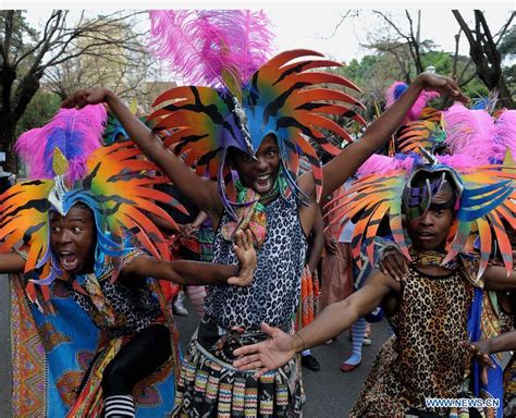 Clown Festival kicks off in S Africa- China.org.cn