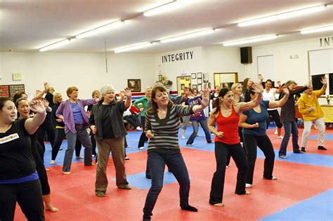 Self-Defense Classes for Women Put the Focus on Fun - The New York Times