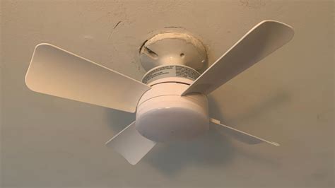 Bell + Howell Socket Ceiling Fan (c.2022) - YouTube