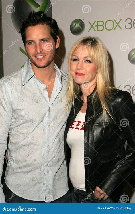 Peter Facinelli,Jennie Garth Editorial Stock Photo - Image of launch ...