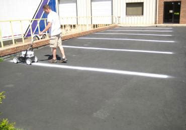 Aerosol Traffic Line Marking Striping Paint Parking lots warehouses.