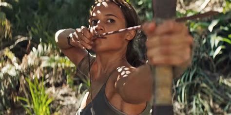 Alicia Vikander is a badass "survivor" in the latest 'Tomb Raider ...