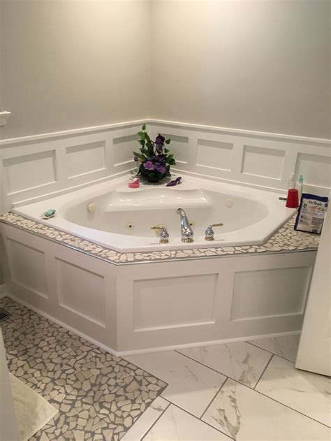 TRENDUHOME - Trends Home Decor Ideas for You | Tub remodel, Corner tub, Tub surround ideas cheap