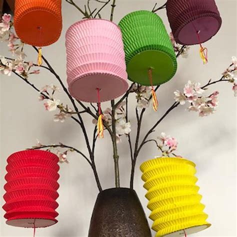 DIY Lanterns, 50 Beautiful Holiday Decorations for Lunar New Year ...