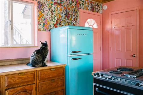 9 Cute Retro Fridges That Look Like Smeg (But Aren't)