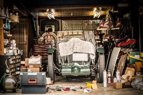 What’s Inside the American Garage? | Builder Magazine