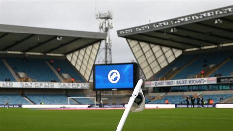 Millwall hold 'positive' talks with council to redevelop The Den ...