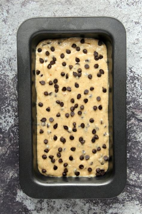 Vegan Chocolate Chip Banana Bread - Loving It Vegan