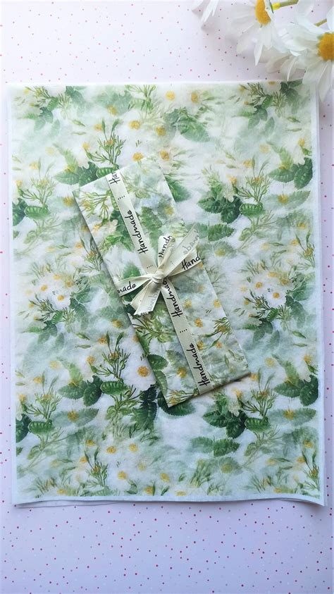 Floral Tissue Wrapping Paper / Gift Tissue Paper / White Roses Wrapping ...