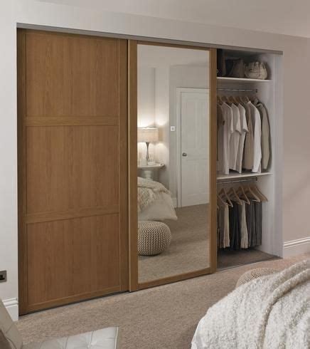 How To Install Howdens Sliding Wardrobe Doors - HEWQBT