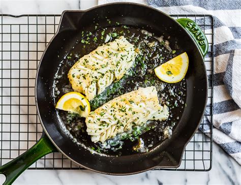 Pan Fried Cod {Simple Recipe with Butter and Lemon} – WellPlated.com