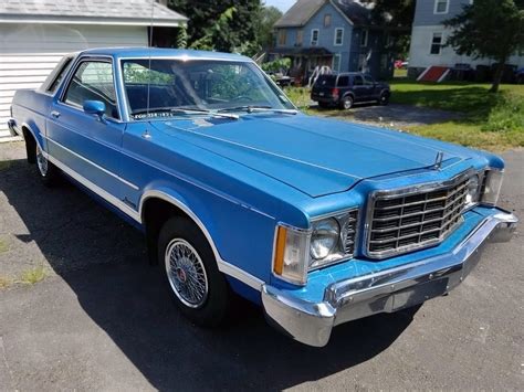 Stored For 30 Years: 1977 Ford V8 Granada