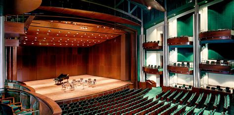 Ferguson Center for the Arts – Virginia Symphony Orchestra