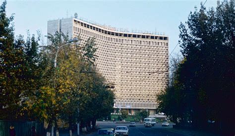 Hotel Uzbekistan — Visit Uzbekistan