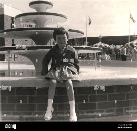 Filey north yorkshire 1960s hi-res stock photography and images - Alamy