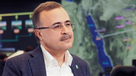 Saudi Aramco public offering is on track for 2018: CEO Amin Nasser