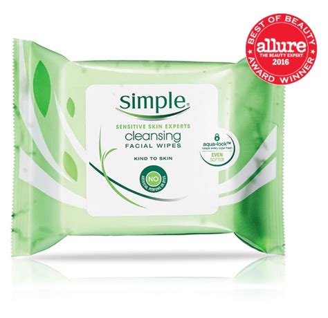 Simple Cleansing Facial Wipes ingredients (Explained)