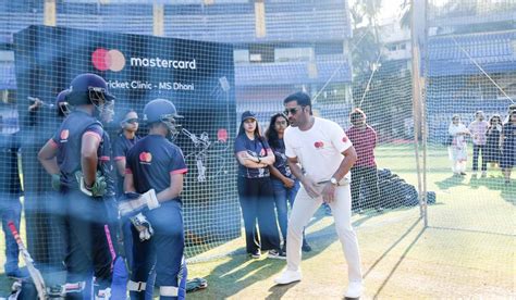 Cricket Clinic - MSD: Former India captain MS Dhoni mentors young Women ...