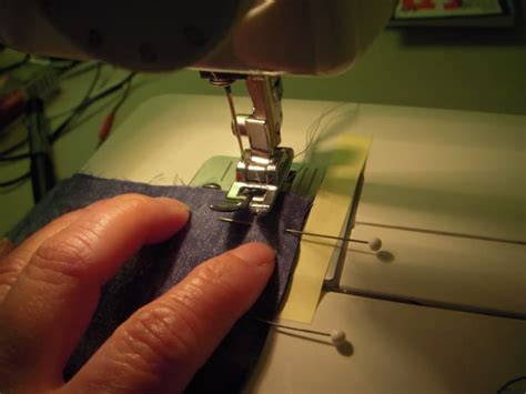 How to Sew a Seam: Tutorial for Beginners With Photos - FeltMagnet