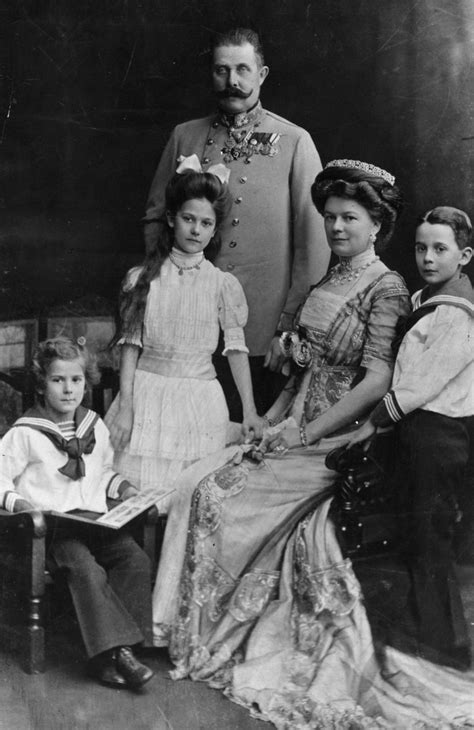 Archduke Franz Ferdinand of Austria and family. - seabois