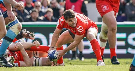 Toulouse : Antoine Dupont, un capitaine jamais inquiété face aux Bulls