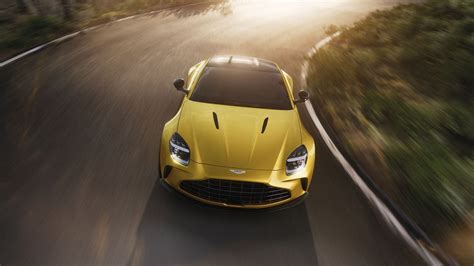2025 Aston Martin Vantage bows with 656 hp