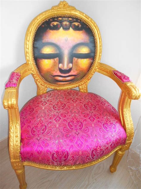 Bhaisajyaraja | buddha chaise médaillon oriental réfection tapissier | Rouge rose | Chaise ...