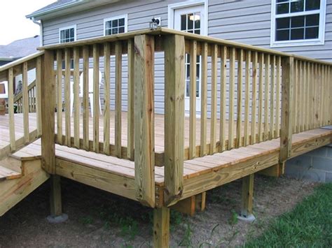 Deck Railing Plans - Best Deck railing ideas | Deck railing design, Deck railings, Railing design