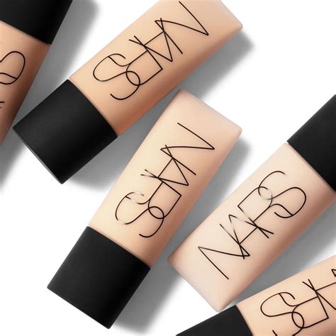 NARS Soft Matte Complete Foundation | Makeup tools products, Foundation ...