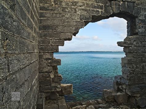 Hole In The Wall | Hospital Island, Ireland Island, Somerset | Gavin Howarth | Bermuda Scenic ...